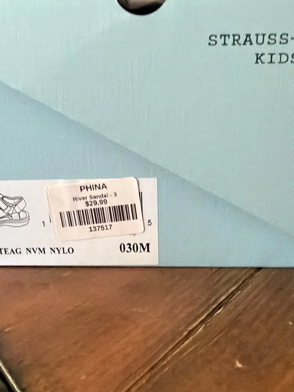 Brand new unisex sandals size 3 kids Strauss and ramm kids.